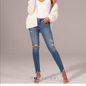 Abercrombie Ripped Mid Rise Super Skinny Jeans